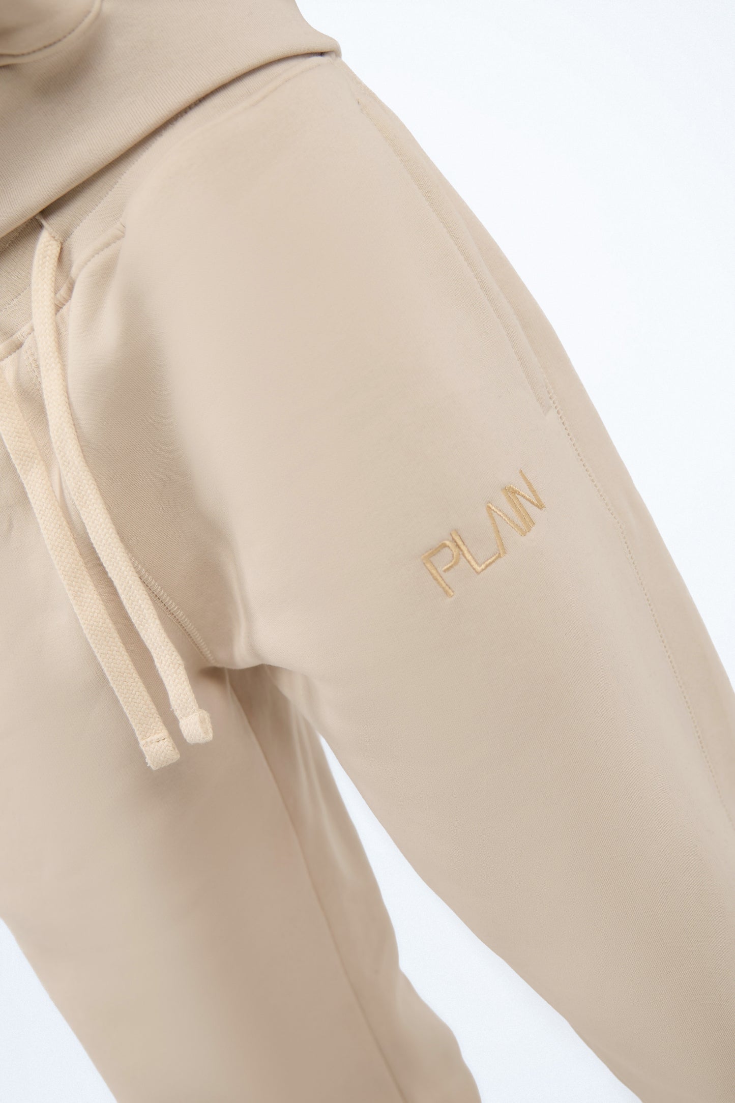 PLAIN Essential Sweatpants – Beige